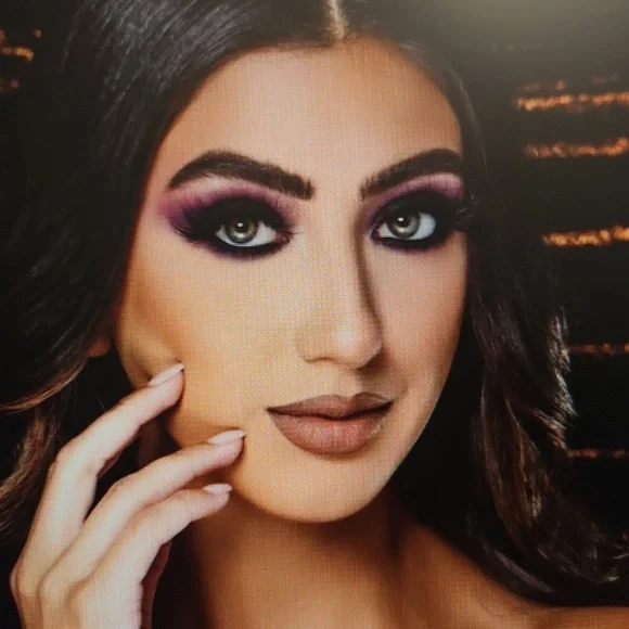 Beauty creations fortune teller eye shadow palette - Picture 12 of 12